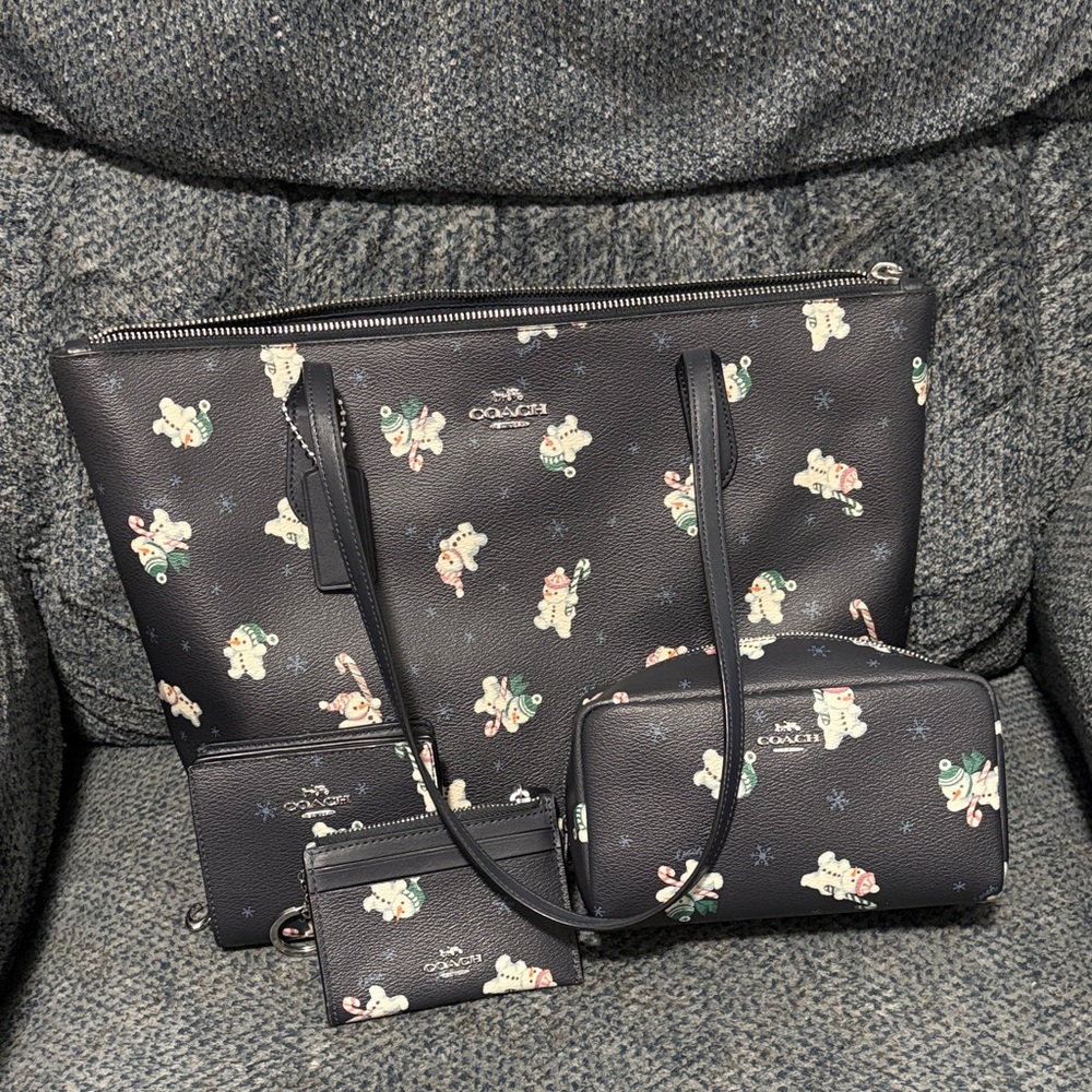 Coach navy blue snowman Tote Bag Set